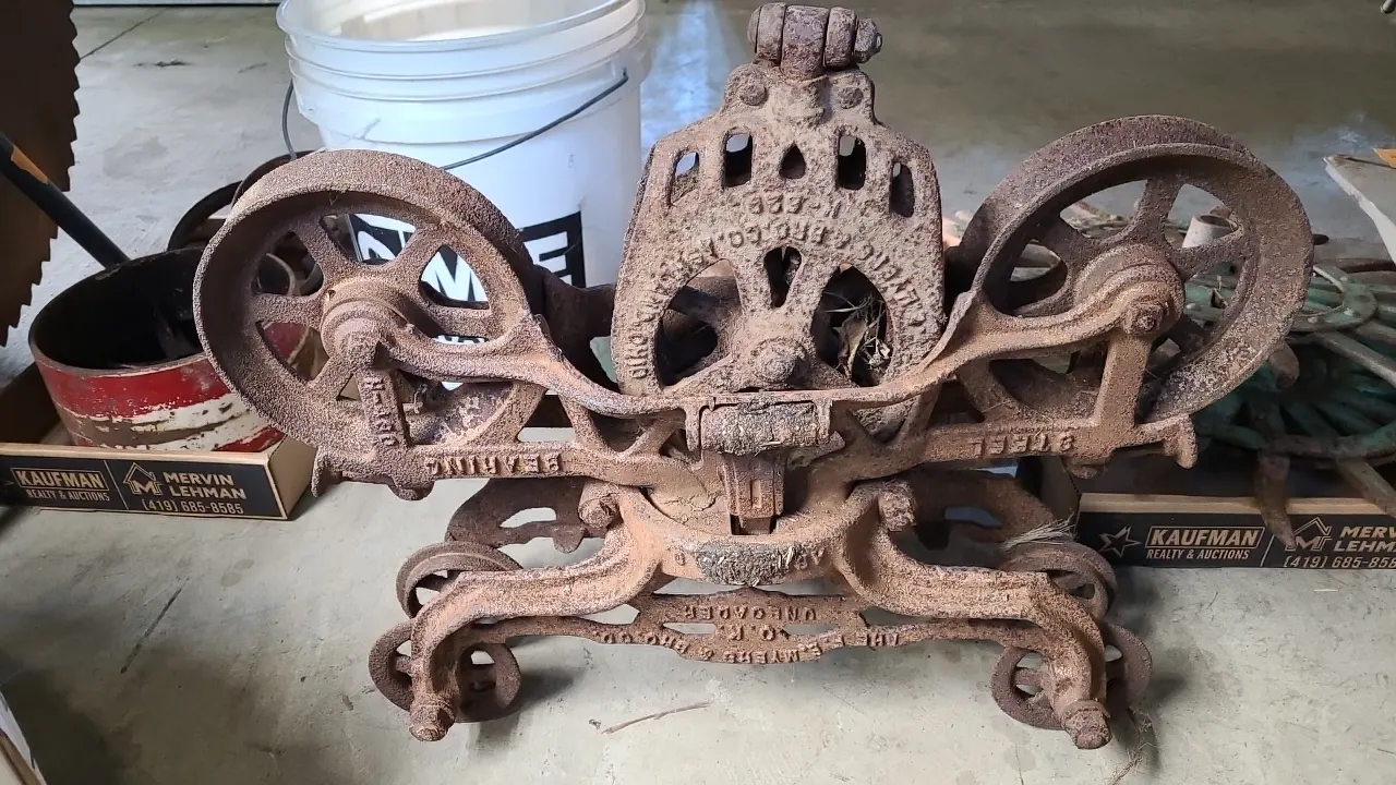 ANTIQUE F.E. MYERS & Bro. O.K. UNLOADER HAY TROLLEY