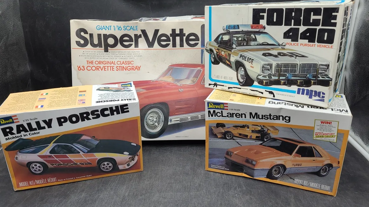 VINTAGE CAR MODELS – REVELL,& MPC