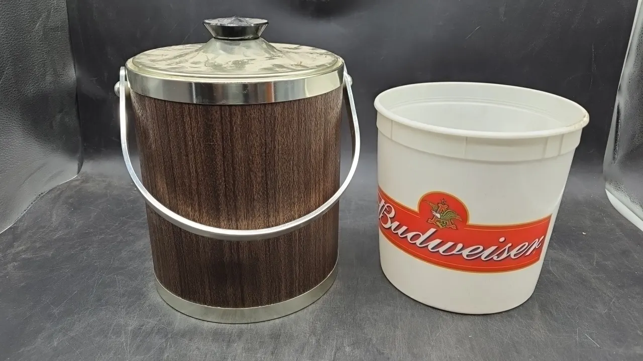 ICE BUCKET & BUDWEISER BUCKET