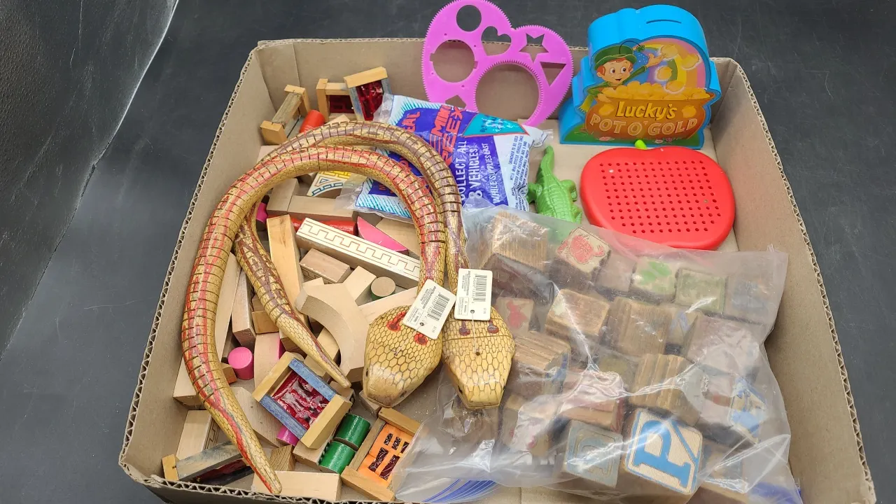 VINTAGE BLOCKS, PLASTIC BANK , SNAKES & more