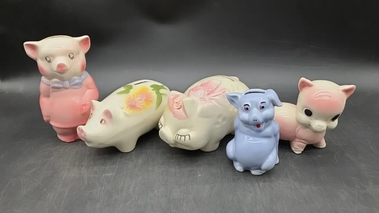 VINTAGE PIGGY BANKS
