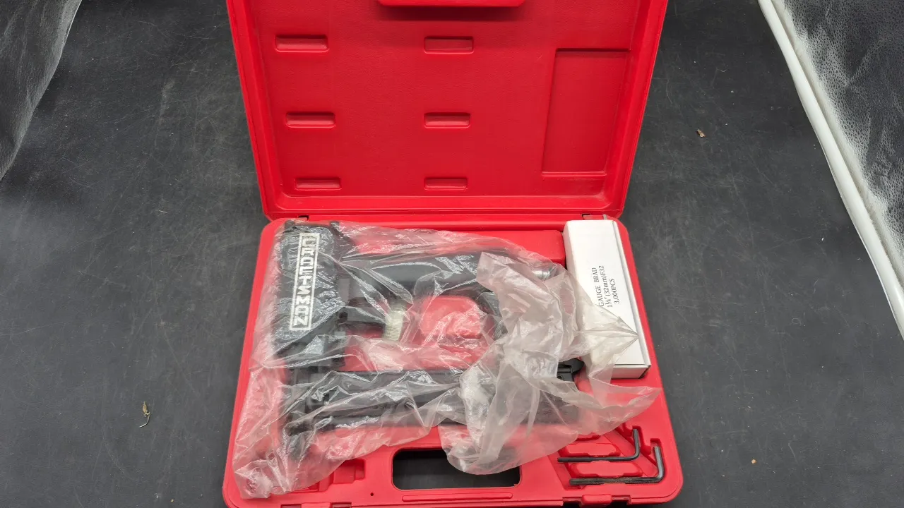 CRAFTSMAN BRAD NAILER
