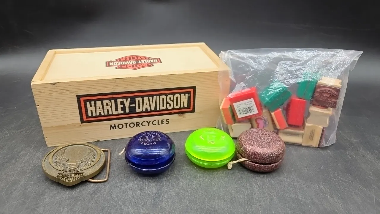HARLEY DAVIDSON WOOD BOX & BELT BUCKLE, STAMPS & YO-YOS