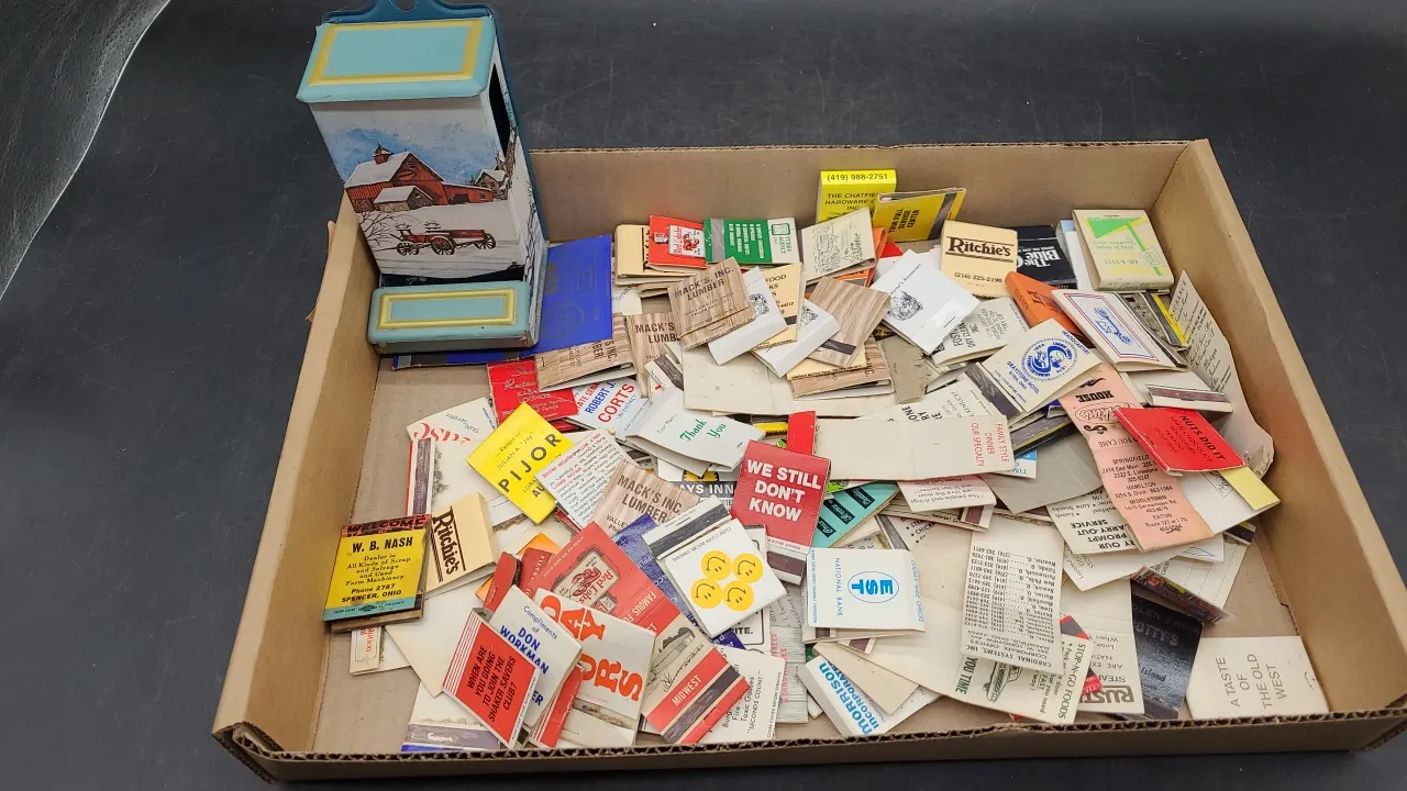VINTAGE MATCHBOOKS & MATCH SAFE