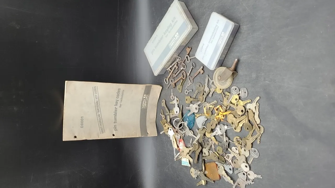 VINTAGE KEY, KEY CODE BOOK & more