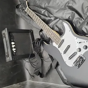 ELECTRIC GUITAR IN BCP CASE with AMPLIFIER GA10