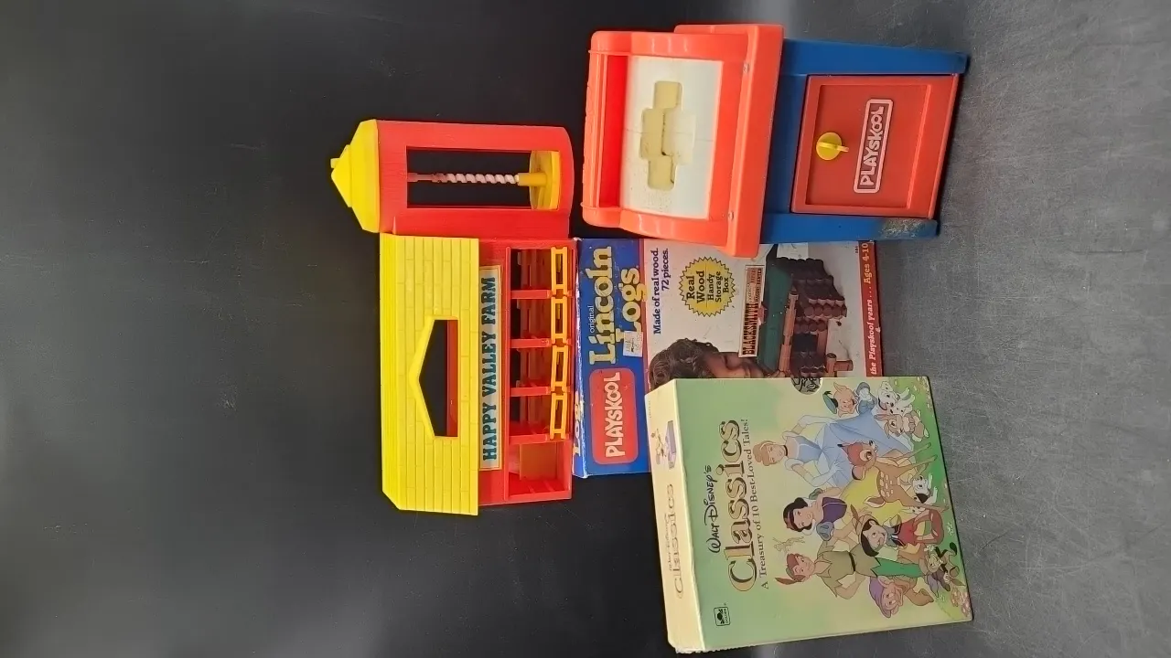 PLAYSKOOL MAILBOX, LINCOLN LOGS + WALT DISNEY LITTLE GOLDEN BOOKS NIB, HAPPY VALLEY FARM