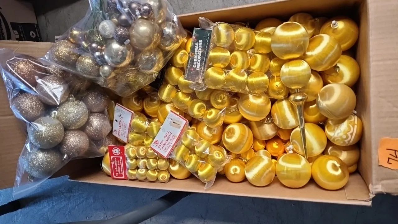 CHRISTMAS ORNAMENTS- gold & yellow