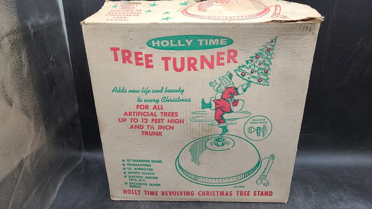 VINY HOLLY TIME TREE TURNER