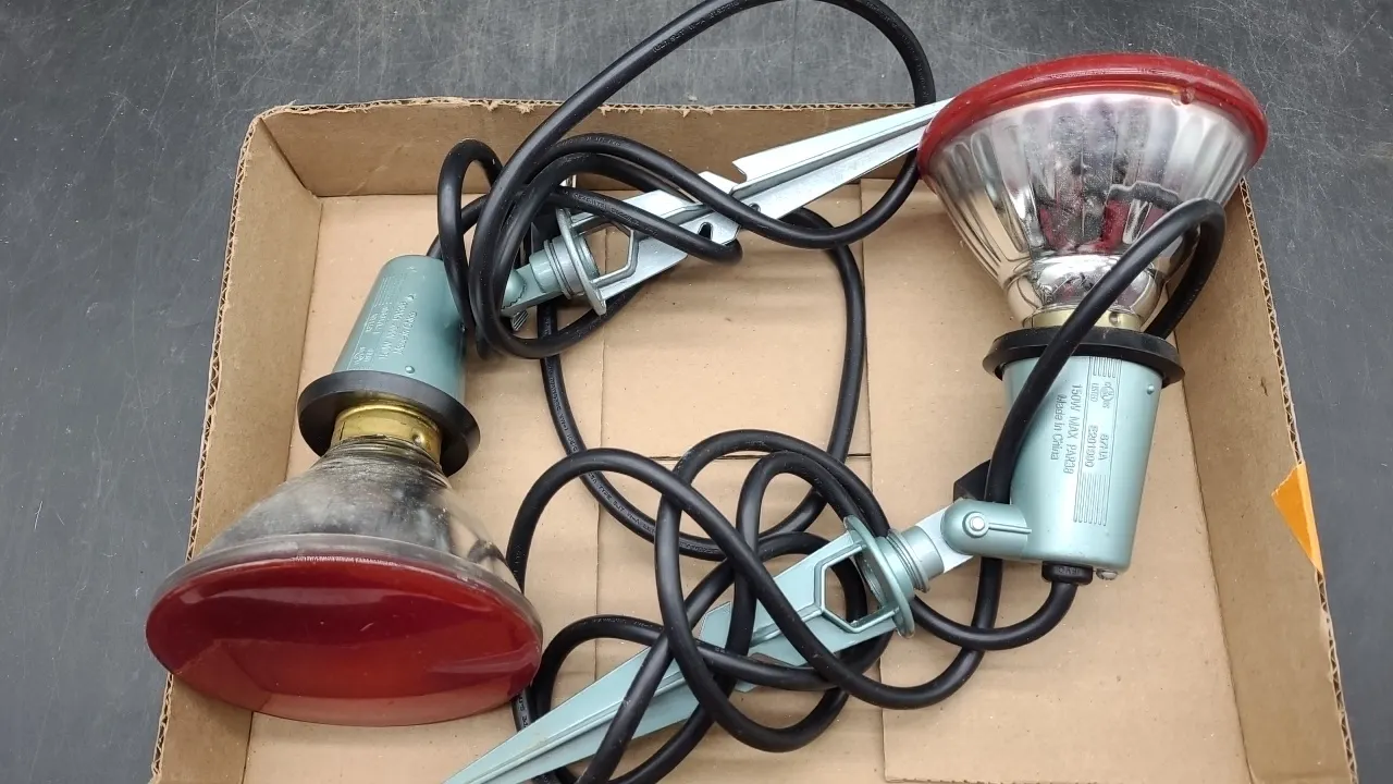 PORTABLE OUTDOOR SPOT LIGHTS