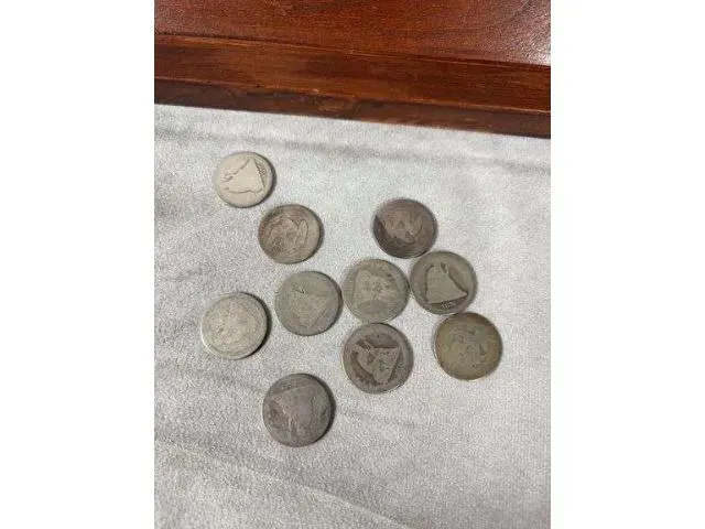 10 Seated Quarters