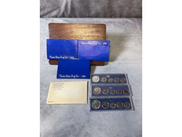 3 Proof Sets 1968-1970 And 4 Special Mint Sets