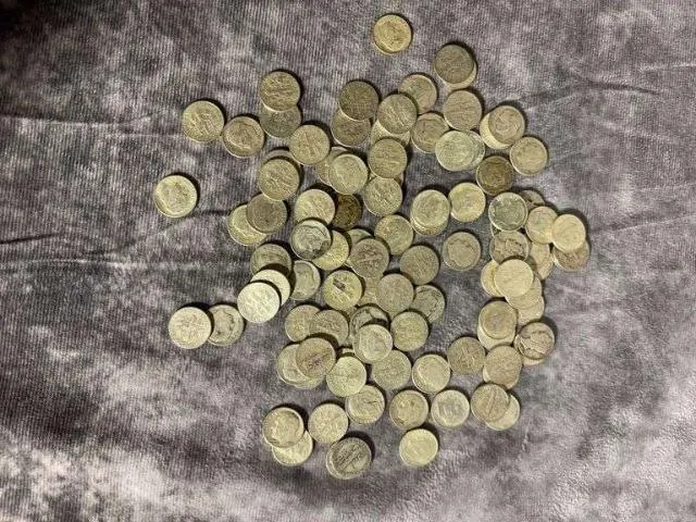Lot Of 100 US Silver Dimes