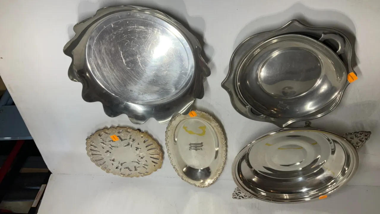 Assortment of Silver Plated and Aluminum Items