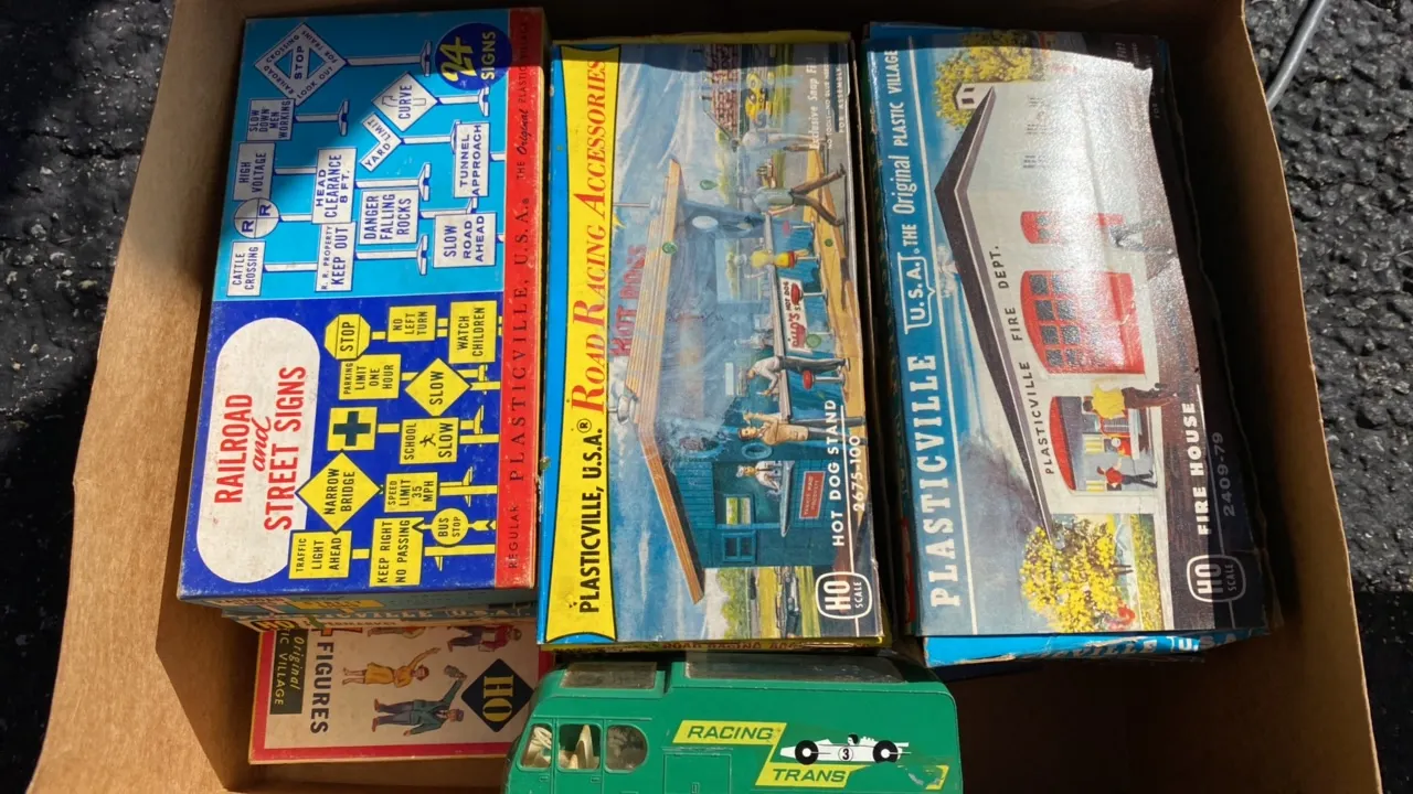 Assorted Train Buildings in Boxes, Metal Truck