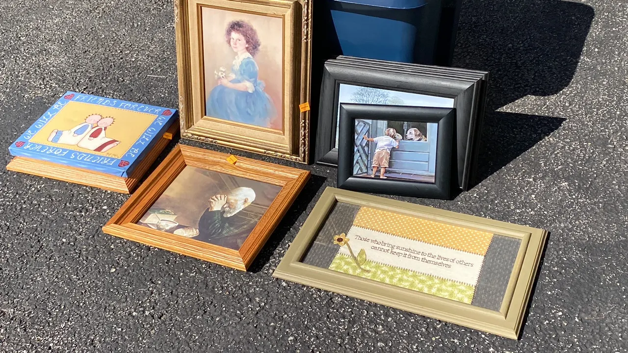 Assortment of Framed Prints, Picture Frame