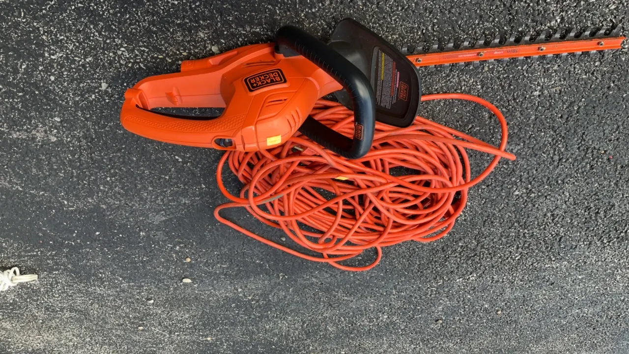 Black and Decker Hedge Trimmer, Extension Cord