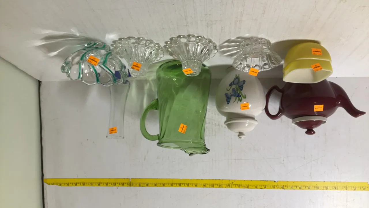 Misc. Glass Lot, Pyrex Bowls, Ceramic