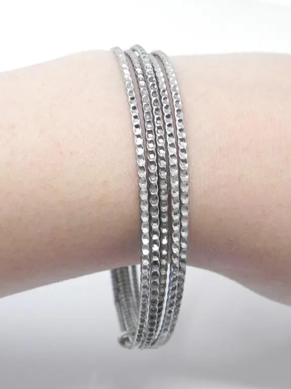 STERLING SILVER BANGLE BRACELET 18.12g