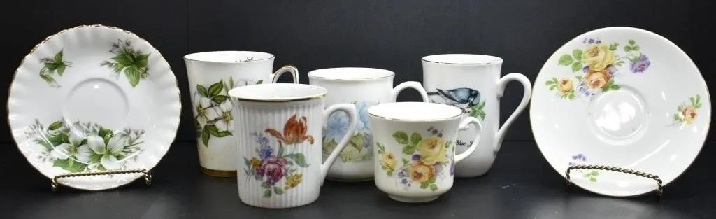 ASSORTED LOT OF COFFEE MUGS & SAUCERS