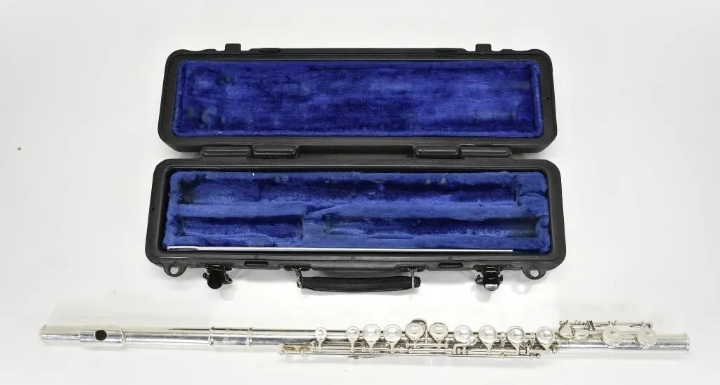 SELMER FLUTE WITH CASE