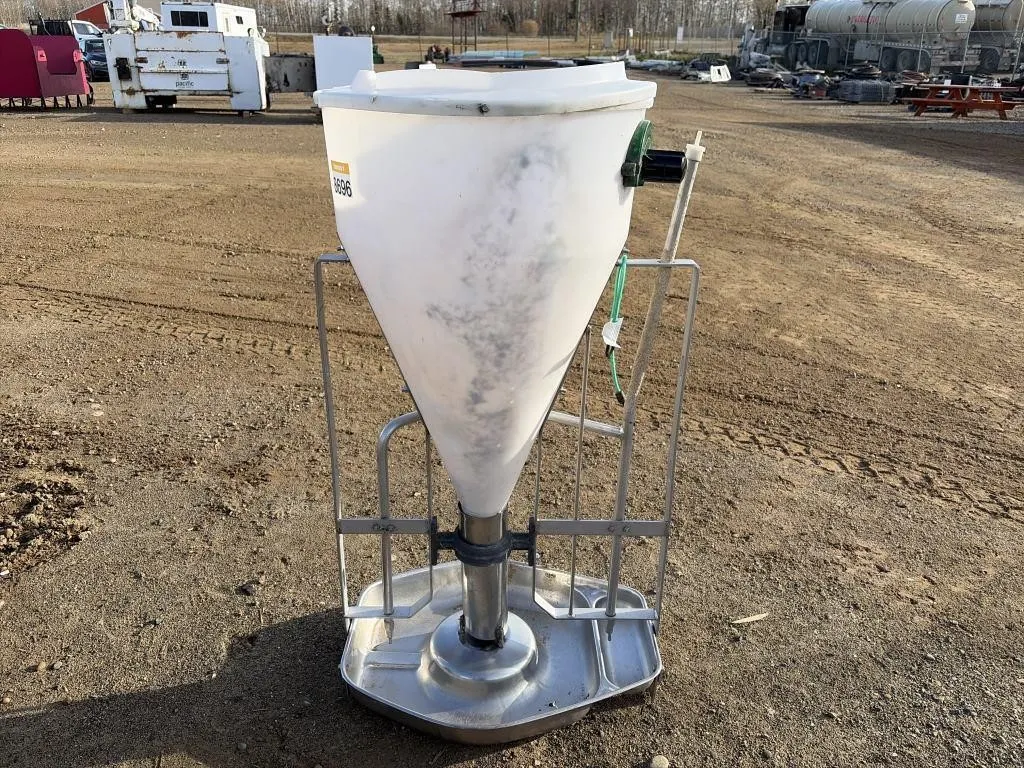 Pig Feeder - Damaged