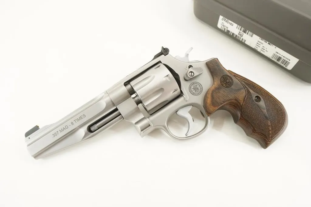Smith & Wesson 627-5 V8 Performance Cent .357 MAG