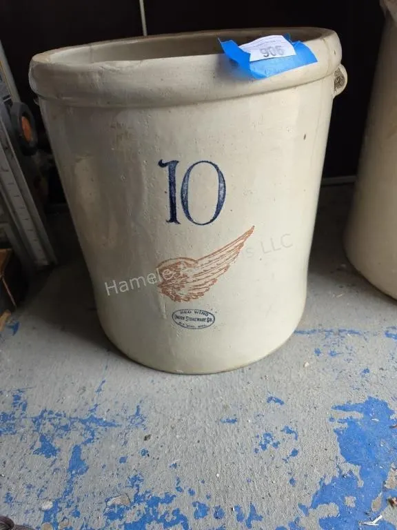 No# 10 Red Wing clay pot