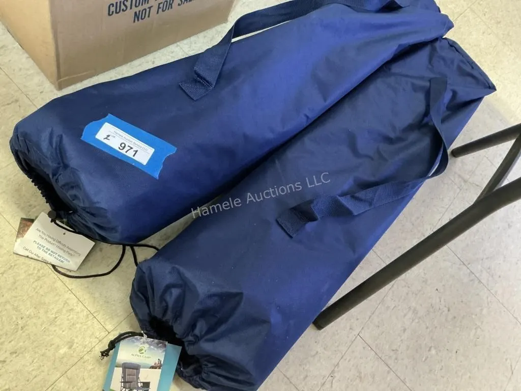 2 Camp Chairs