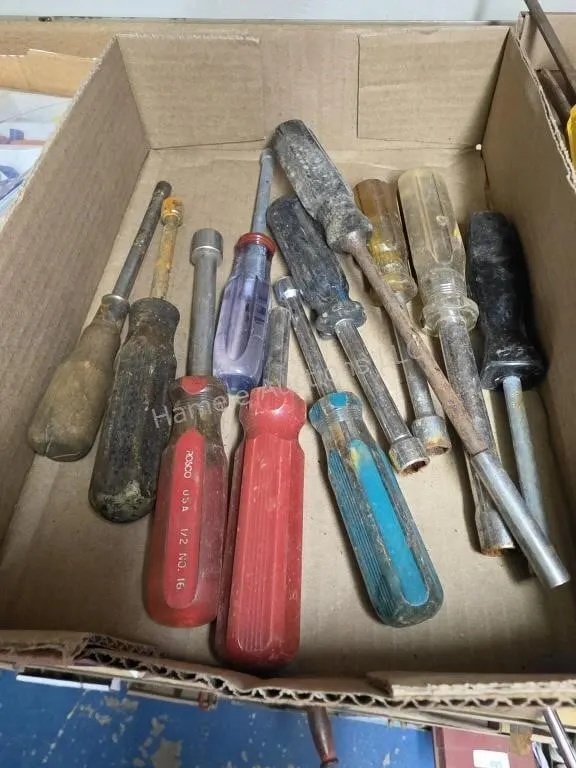 Nut drivers