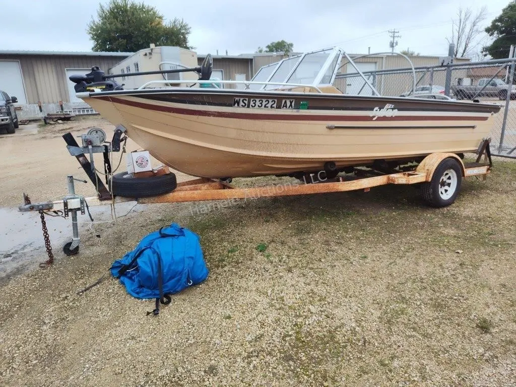 19' Sylvan boat