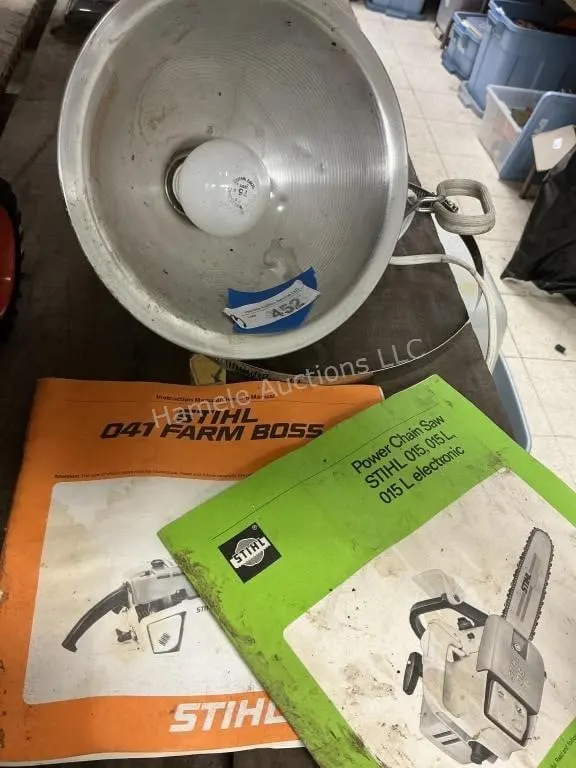 3 Items - Stihl manuals & Light