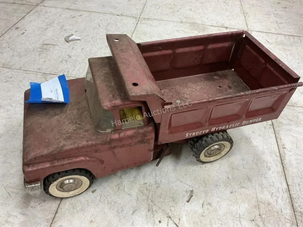 Structo Truck