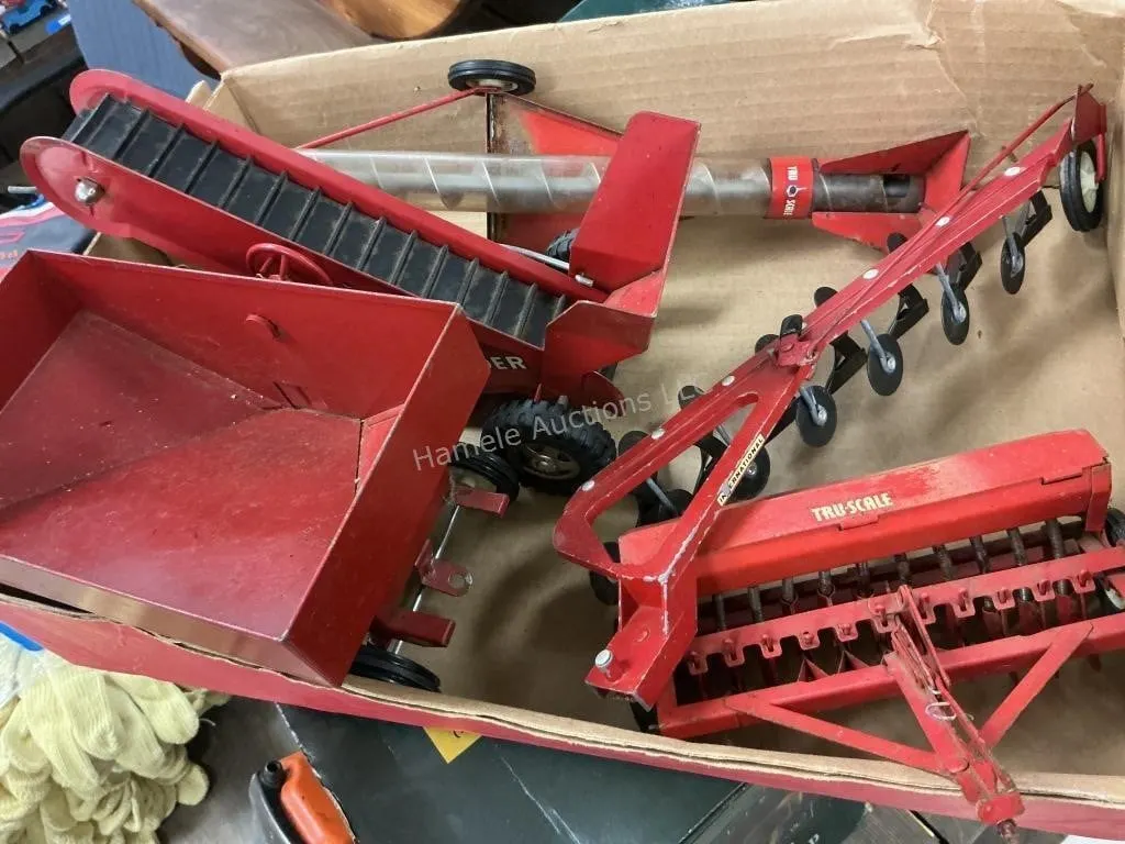 International Farm Toys