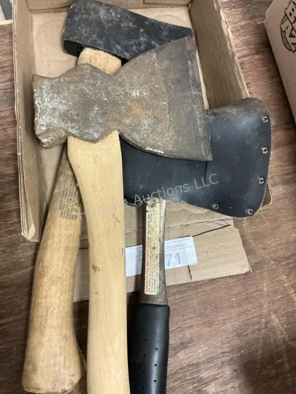 3 Axes