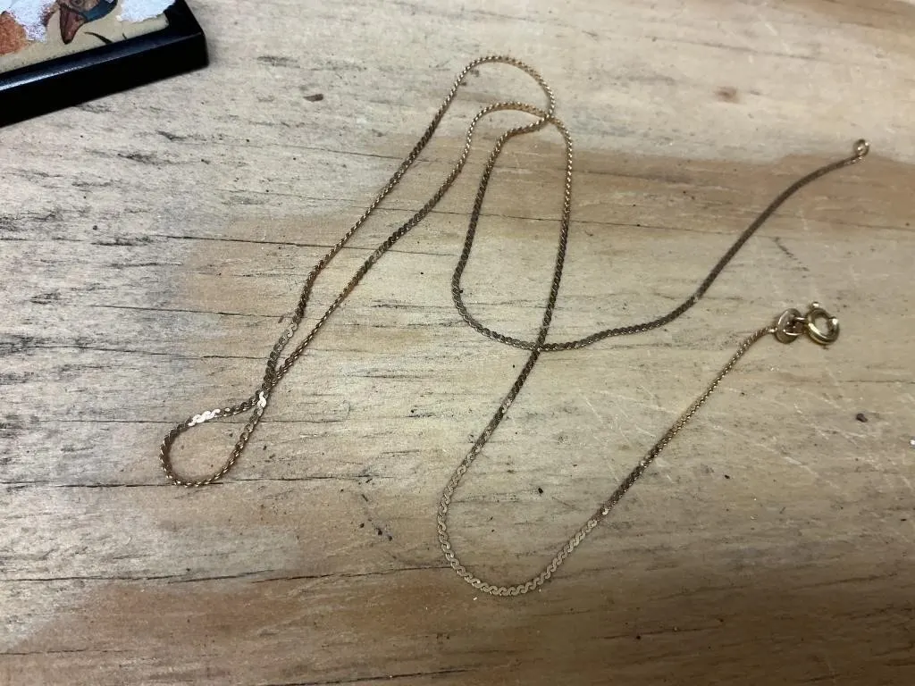 Chain marked 14K