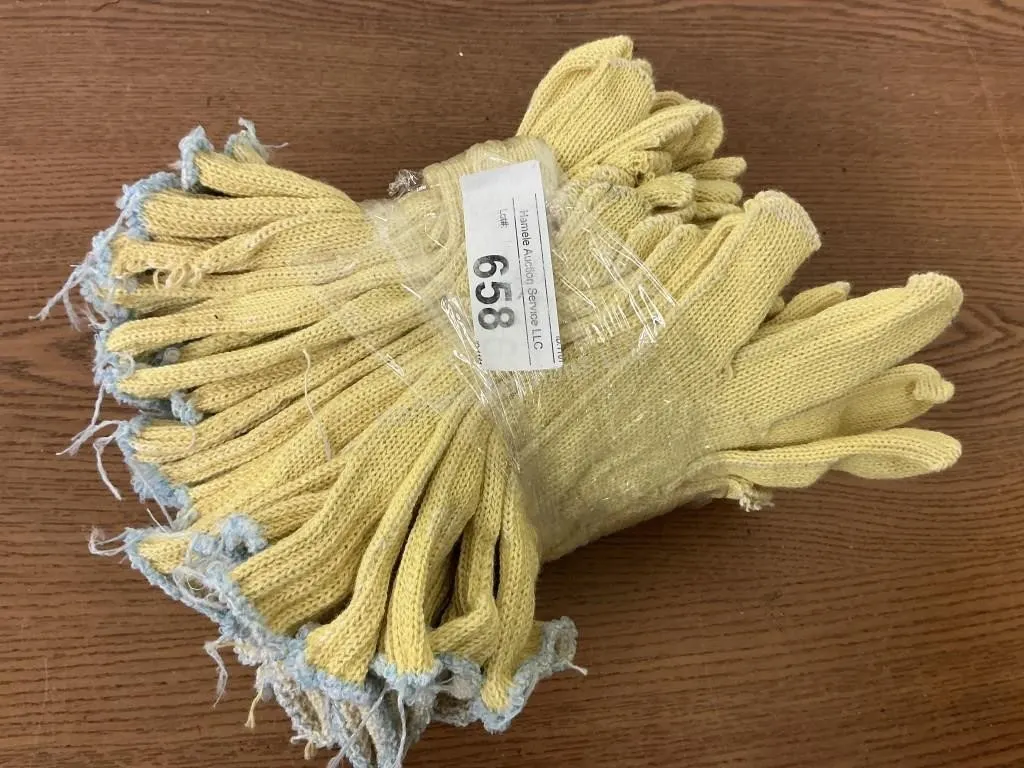 12 pair Work Gloves - NEW