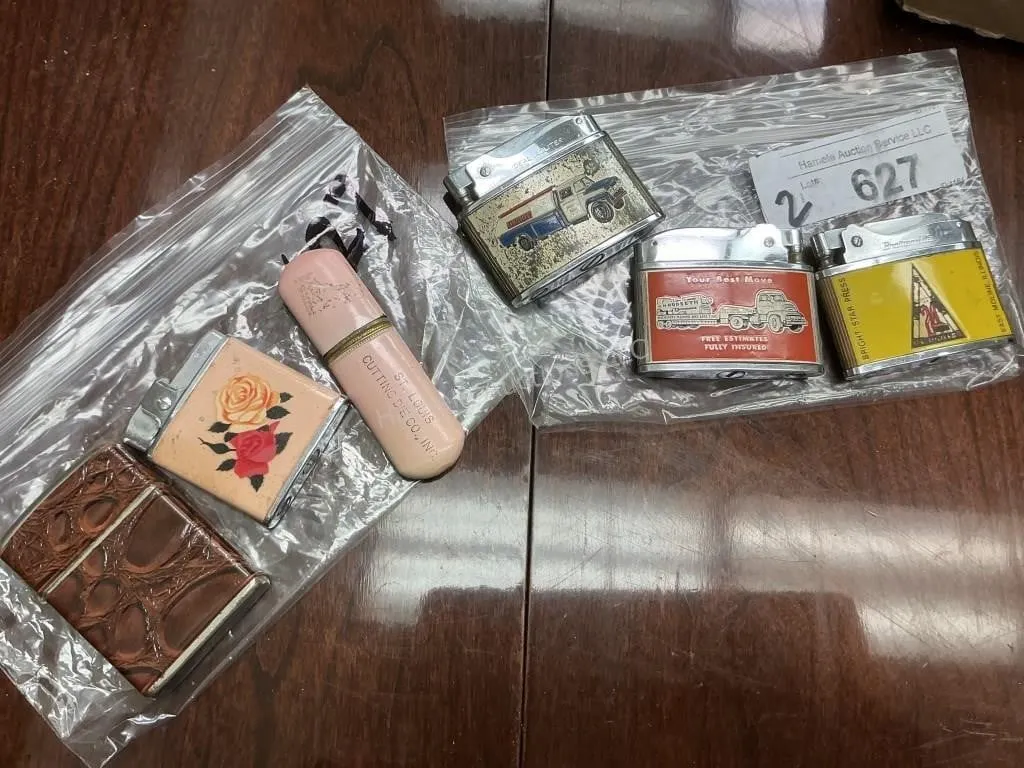 2 Baggies Lighters