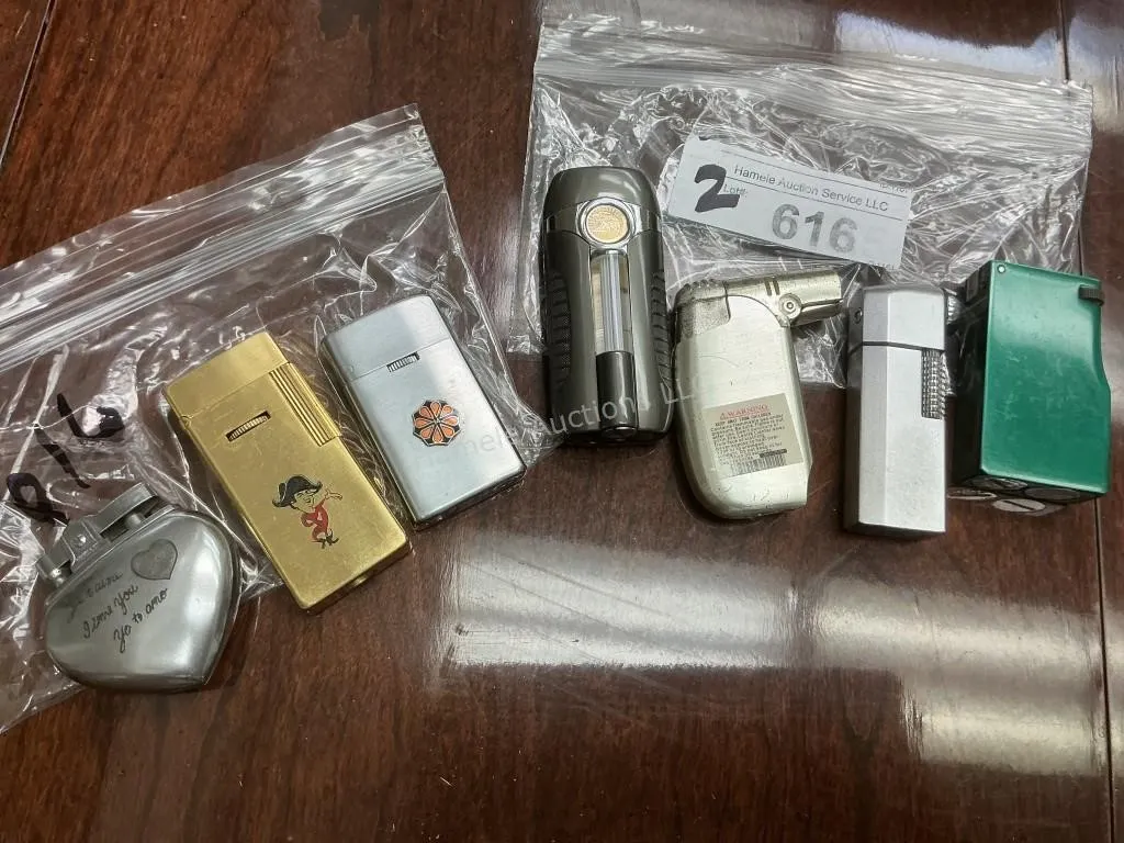 2 Baggies Lighters