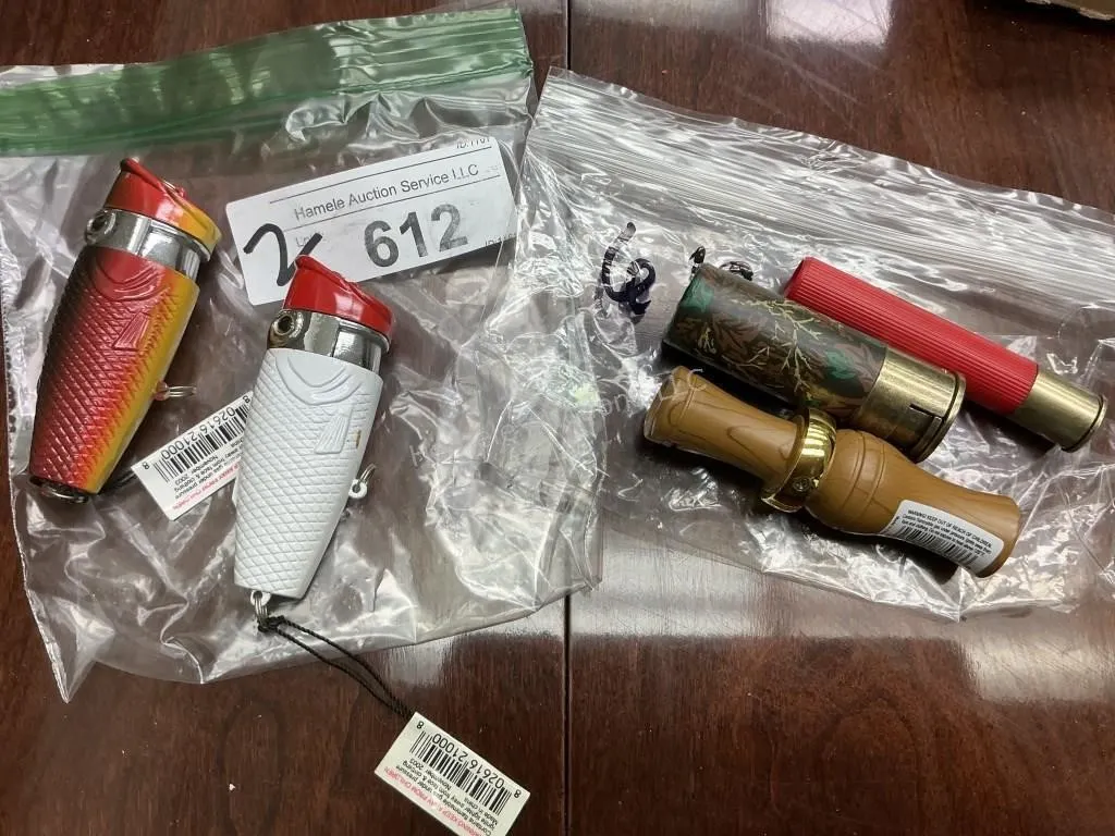 2 Baggies Lighters - Hunting & Fishing
