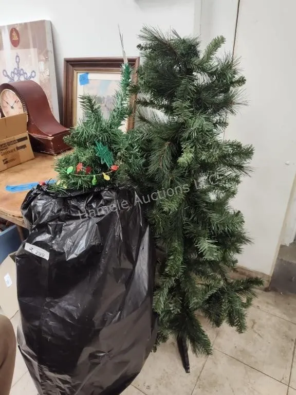 2 artificial trees