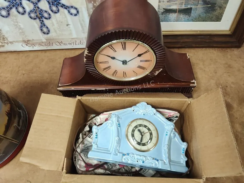 2 clocks