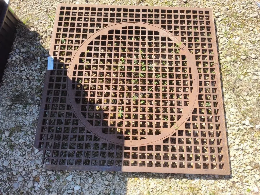Cast iron grate