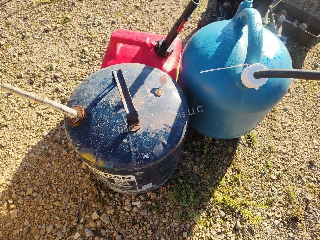 3 fuel cans