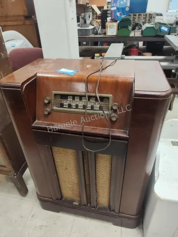 Philco vintage radio