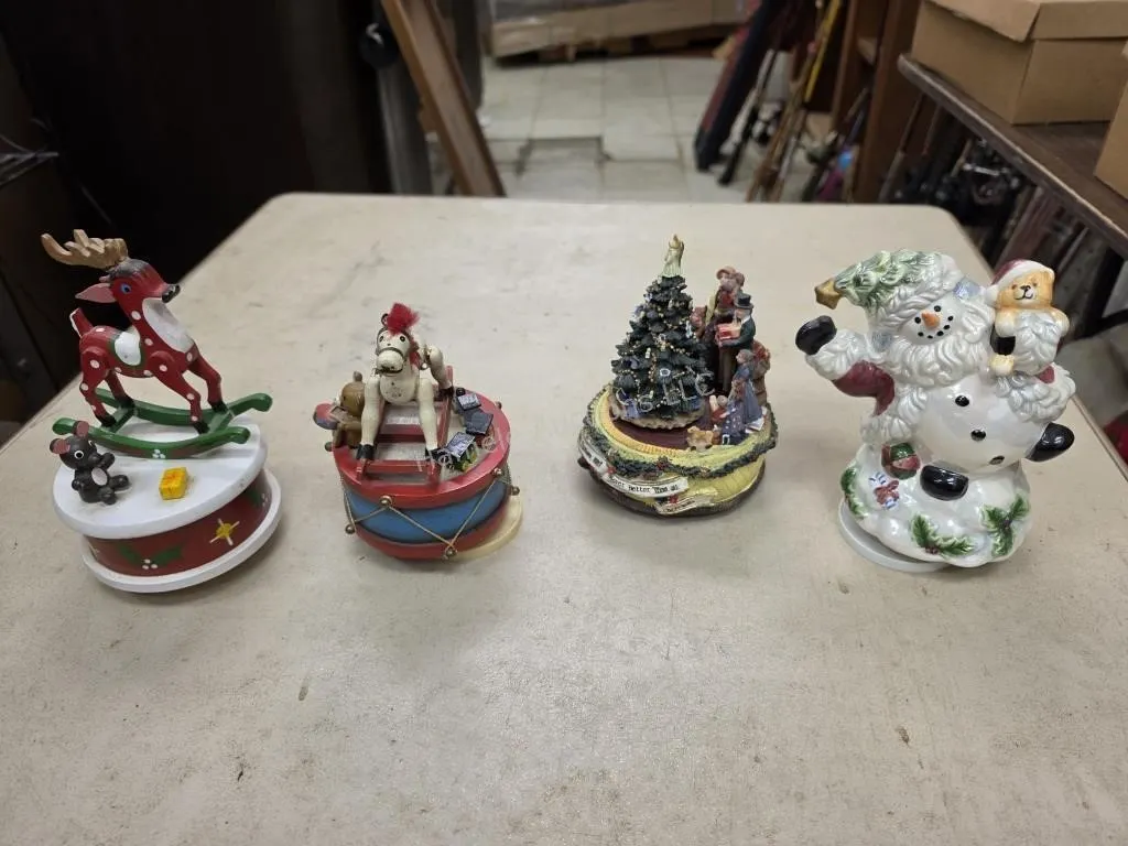Christmas Music boxes