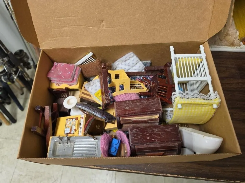 Doll house furniture