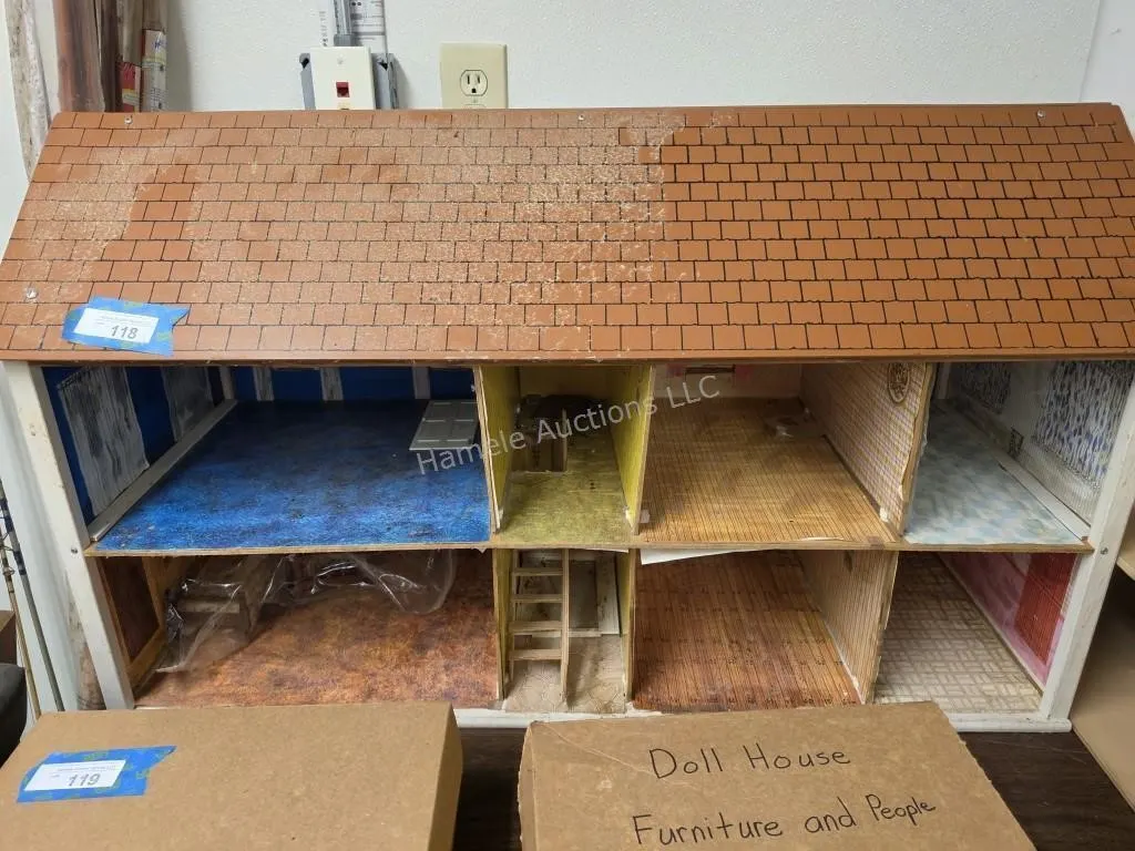 Doll house