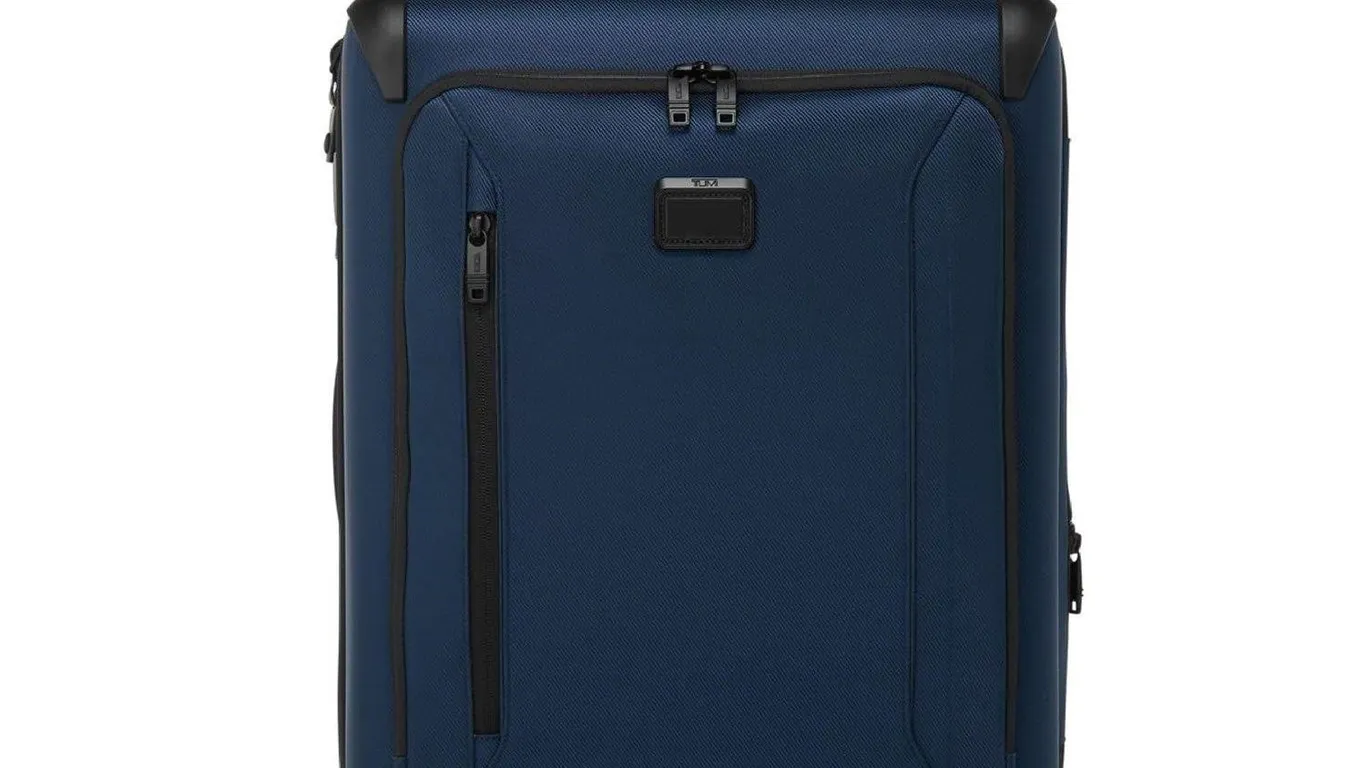 Tumi Aerotour 21.75 Expandable Carry-On Navy