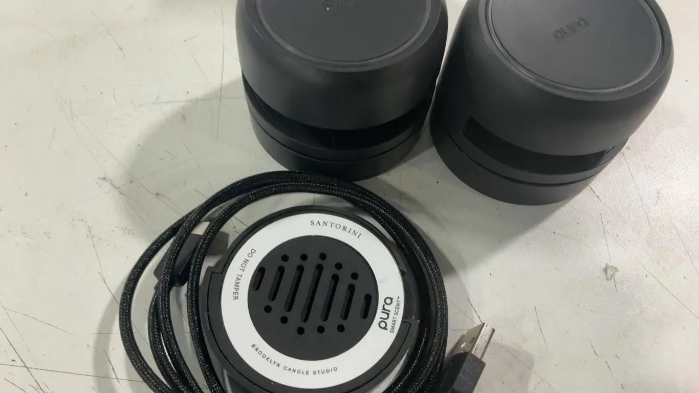 Pura Smart Scent Diffuser Set Black